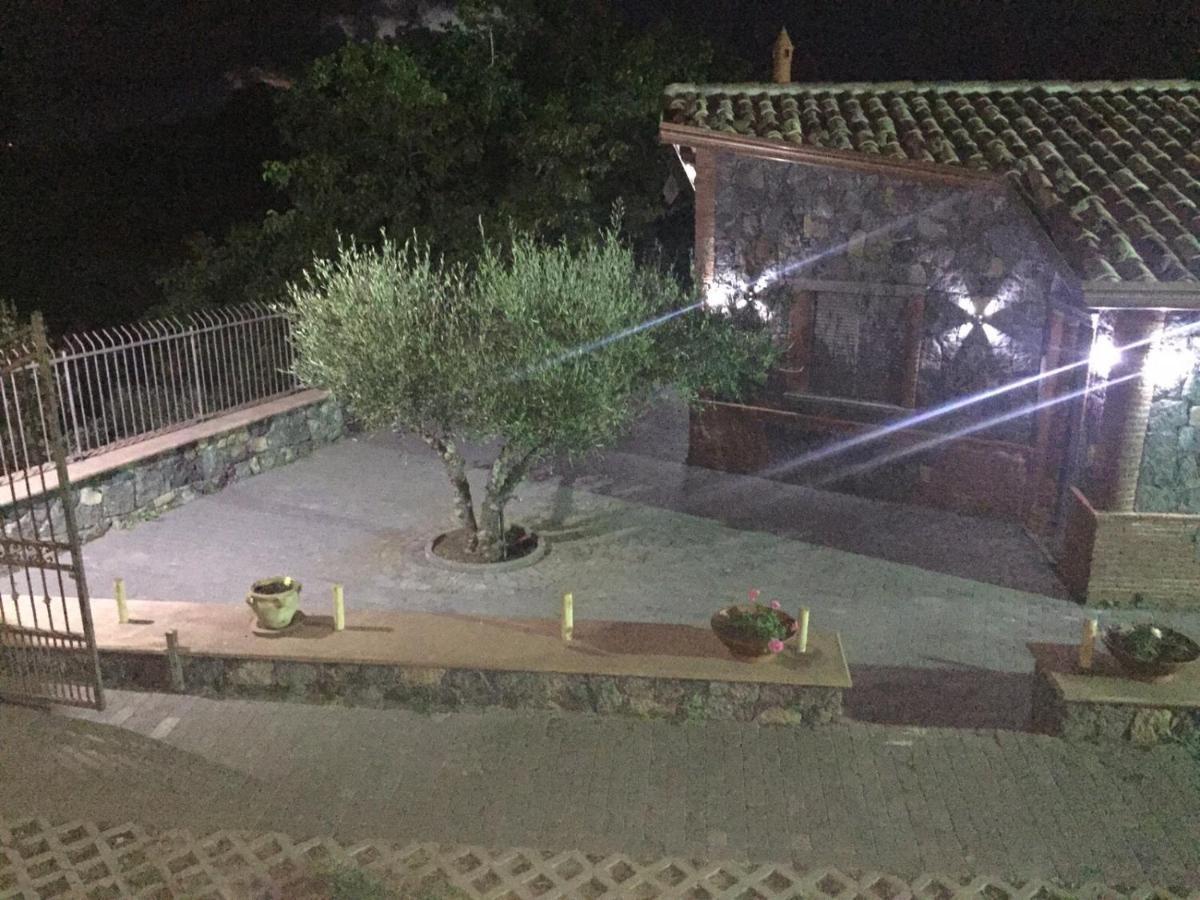 Casa Monte Etna Maletto Luaran gambar